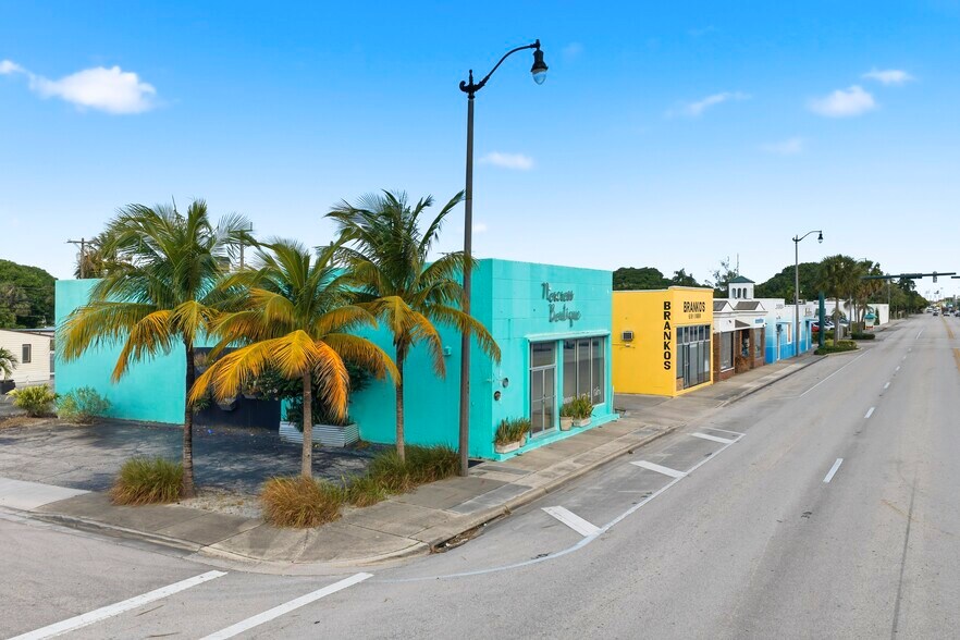 More Photos Of 5023 S Dixie Hwy, West Palm Beach Storefront For Lease