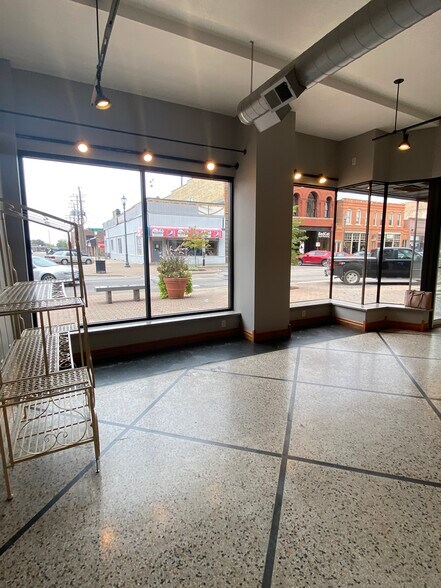 Primary Photo Of 823-830 W Saint Germain St, Saint Cloud Storefront Retail Office For Lease