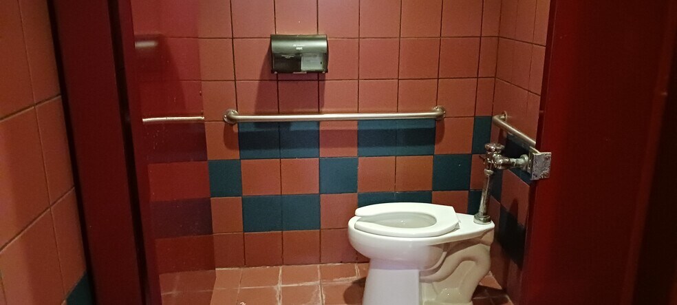 More Photos Of 4001 Padre Blvd, South Padre Island Restaurant For Lease