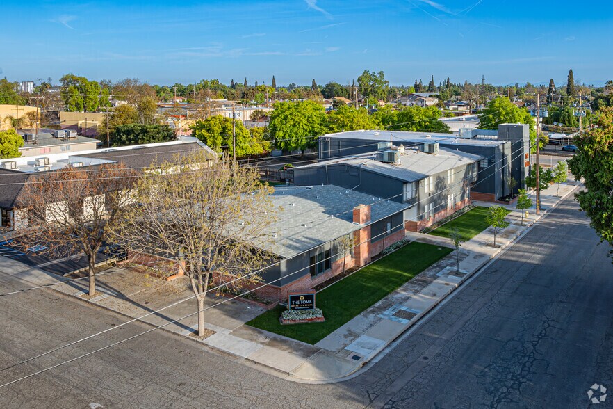 More Photos Of 315 N Conyer St, Visalia Religious Facility For Sale