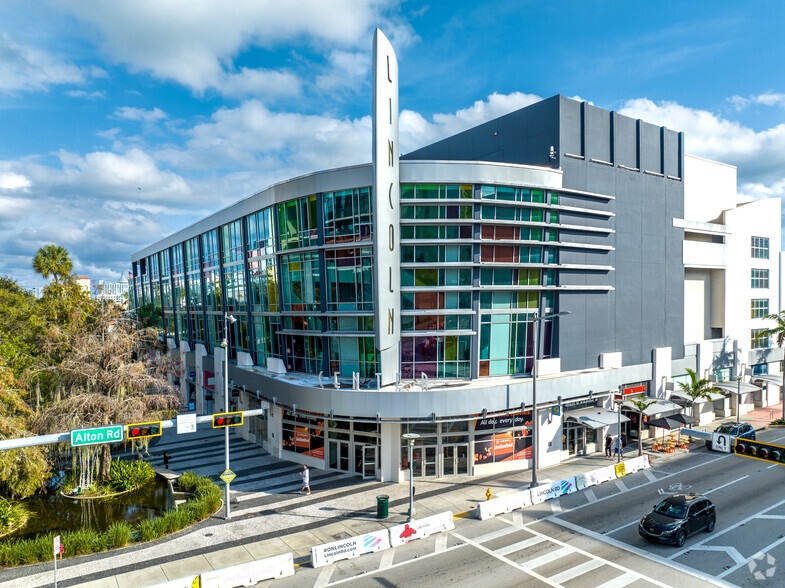 Primary Photo Of 1100-1120 Lincoln Rd, Miami Beach Storefront For Lease