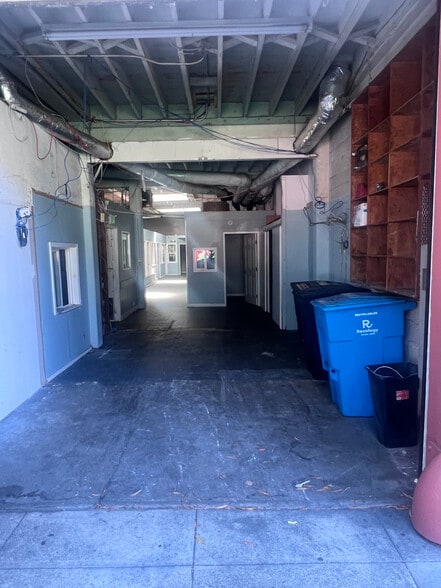 More Photos Of 915 Bryant St, San Francisco Flex For Lease