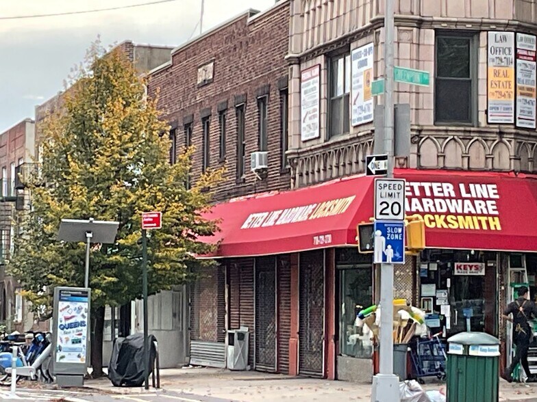 More Photos Of 4716 44th St, Woodside Storefront Retail Office For Lease