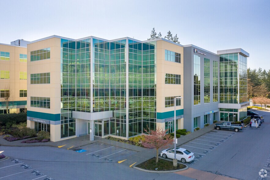 More Photos Of 2630 Croydon Dr, Surrey Medical For Sale