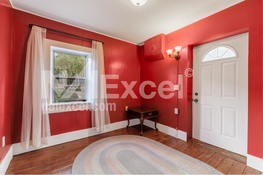 More Photos Of 2862 Santa Clara Dr, Santa Clara Restaurant For Sale