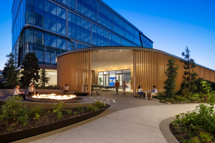 More Photos Of 384 Oyster Point Blvd, South San Francisco Unknown For Lease