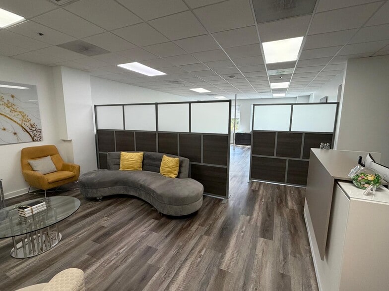 More Photos Of 7950 NW 53rd St, Doral Medical For Sale