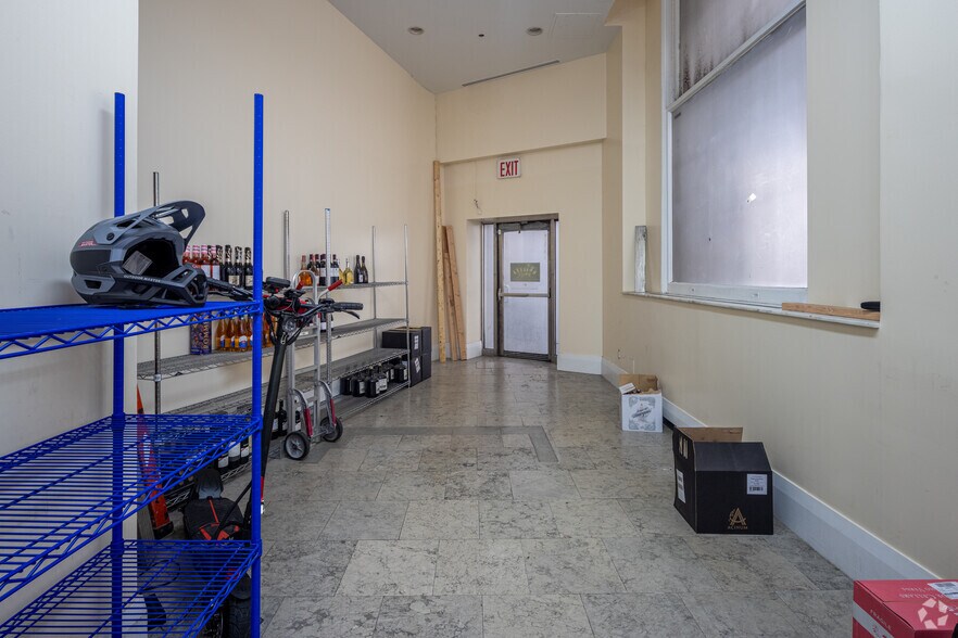 More Photos Of 25 Broad St, New York Apartments For Sale