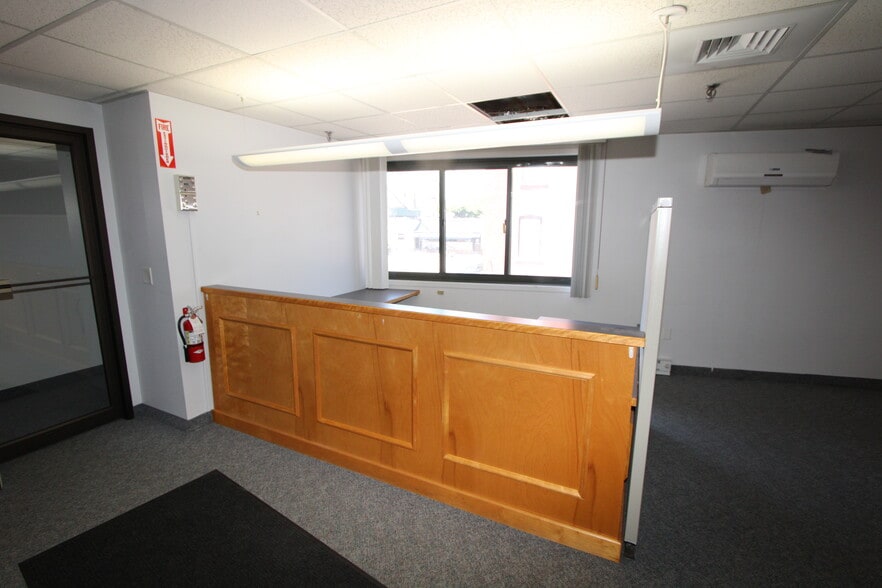 More Photos Of 7 Henry St, Worcester Warehouse For Sale