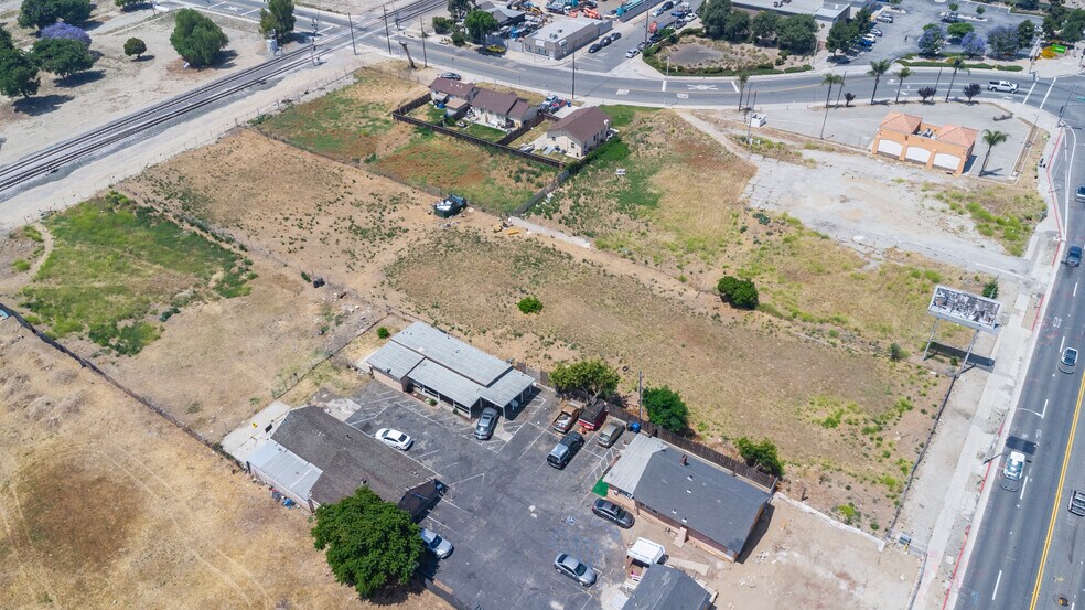 More Photos Of 918 E Holt Blvd, Ontario Land For Sale