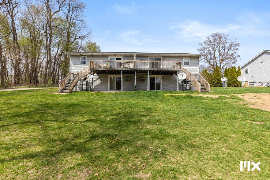 More Photos Of 2535 7th St, Shelbyville Apartments For Sale