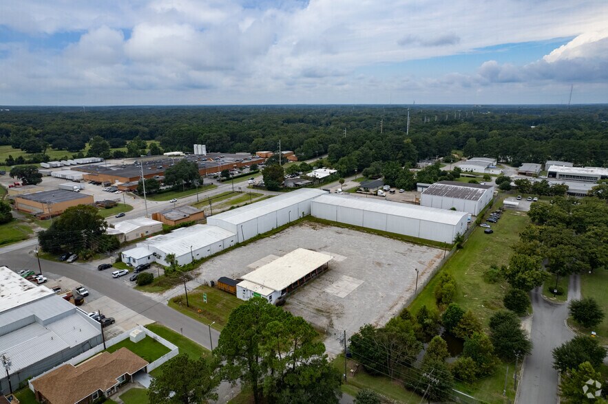 More Photos Of 3501 Edwin Ave, Savannah Truck Terminal For Sale