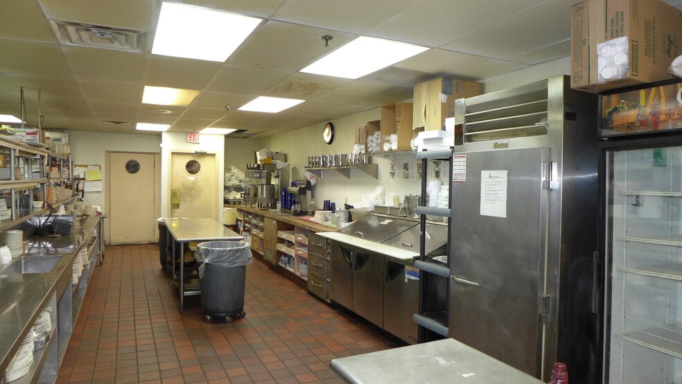 More Photos Of 5401 Harding Hwy, Mays Landing Office For Sale