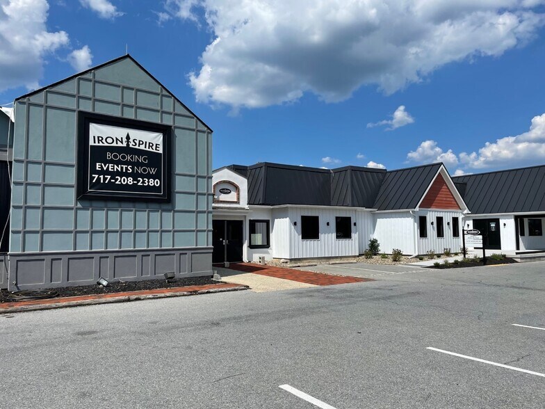 2800 N Reading Rd, Adamstown, PA 19501 Retail For Lease