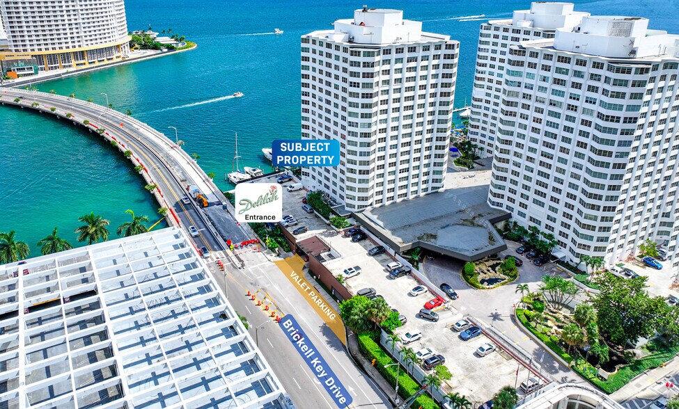 More Photos Of 801 Brickell Bay Dr, Miami Apartments For Lease
