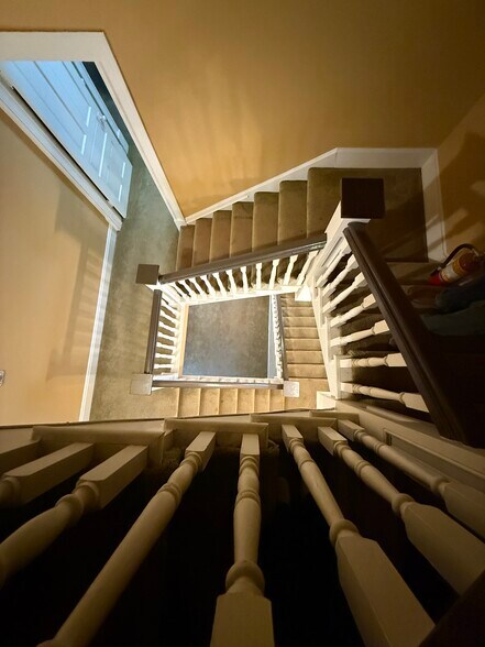 More Photos Of 610 Herndon St, Shreveport Office For Sale