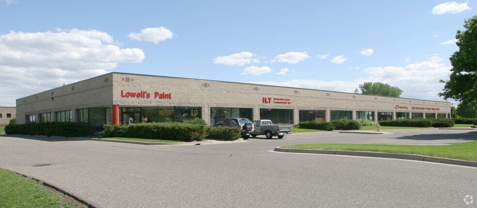 More Photos Of 7201-7245 University Ave NE, Fridley Medical For Lease