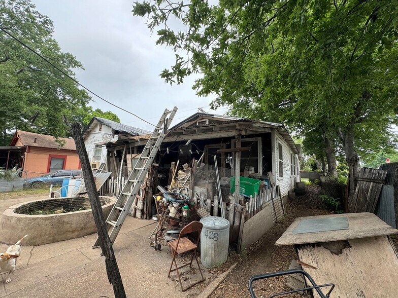 More Photos Of 428 Runnels Ave, San Antonio Office For Sale