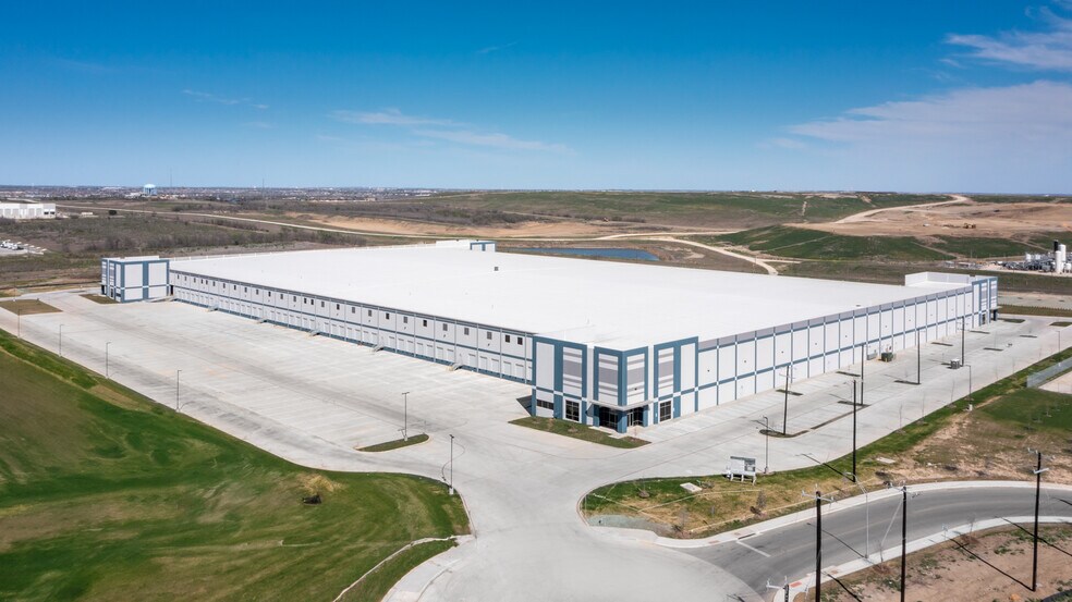 More Photos Of 6851 Cal Turner Dr, San Antonio Distribution For Lease