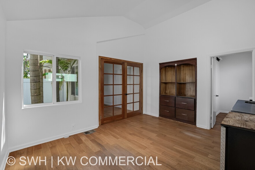 More Photos Of 137 Arena St, El Segundo Flex For Sale