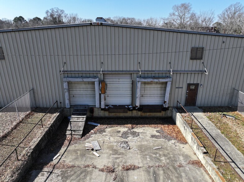 More Photos Of 312 E 9th St, Scotland Neck Industrial For Lease