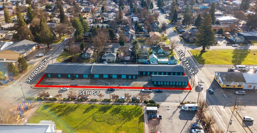 More Photos Of 497 SE H St, Grants Pass Self Storage For Sale