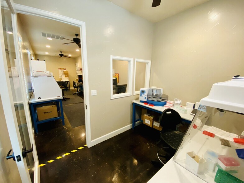 More Photos Of 910 Gruene Rd, New Braunfels Medical For Lease