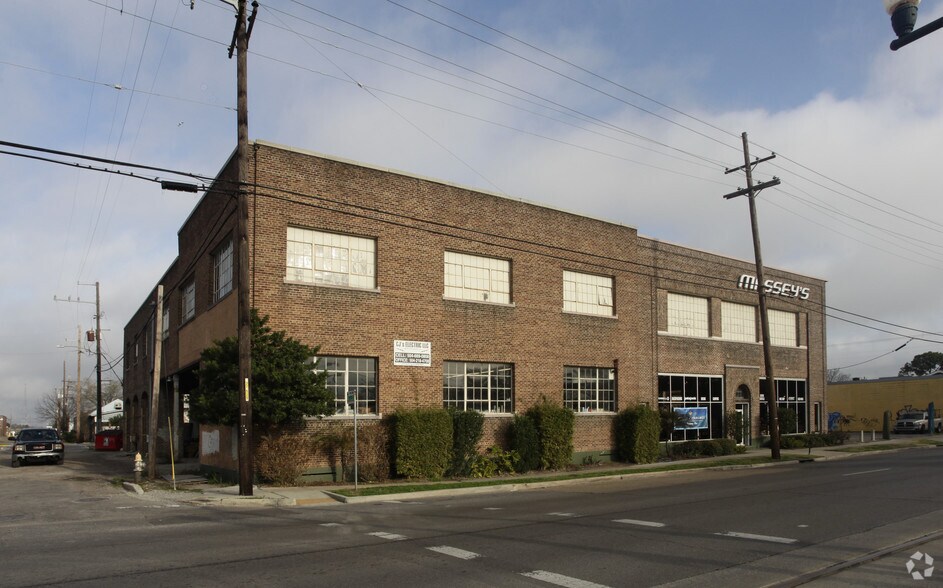 More Photos Of 509 N Carrollton Ave, New Orleans Storefront For Lease