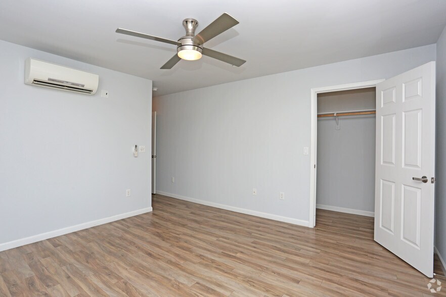 More Photos Of 1759 Fulton St, Fresno Apartments For Sale