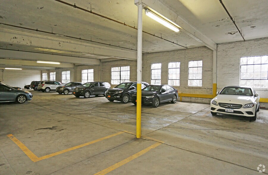 More Photos Of 180 Lancaster St, Albany Parking Garage For Sale