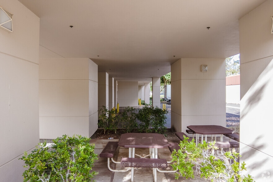 More Photos Of 400 Kahelu Ave, Mililani Office For Lease