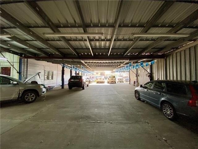 More Photos Of 718 N Broad St, New Orleans Auto Dealership For Sale