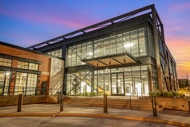 More Photos Of 925 Tuckaseegee Rd, Charlotte Unknown For Lease