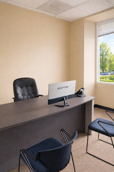 More Photos Of 20 Pidgeon Hill Dr, Sterling Medical For Sale