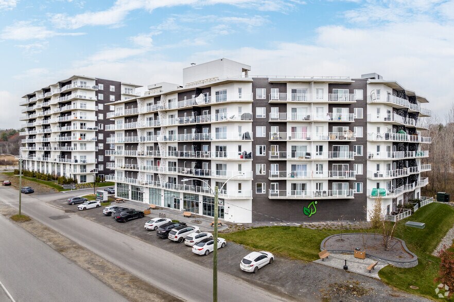 More Photos Of 705-791 Av Pierre-Dansereau, Terrebonne Apartments For Lease