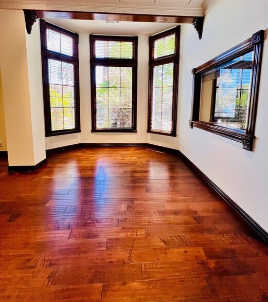 More Photos Of 13323 W Washington Blvd, Culver City Medical For Lease