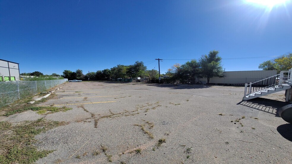 More Photos Of 6600 Federal Blvd, Denver Freestanding For Lease