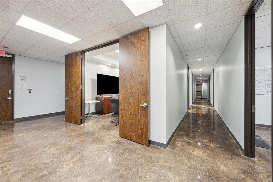 More Photos Of 718 FM 1959 Rd, Houston Medical For Sale
