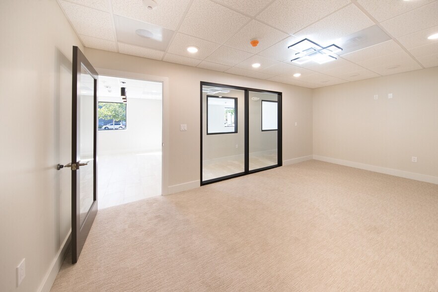 More Photos Of 600 Mill St, Reno Office For Sale