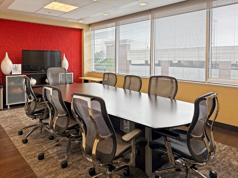 More Photos Of 8333 NW 53rd St, Doral Coworking Space