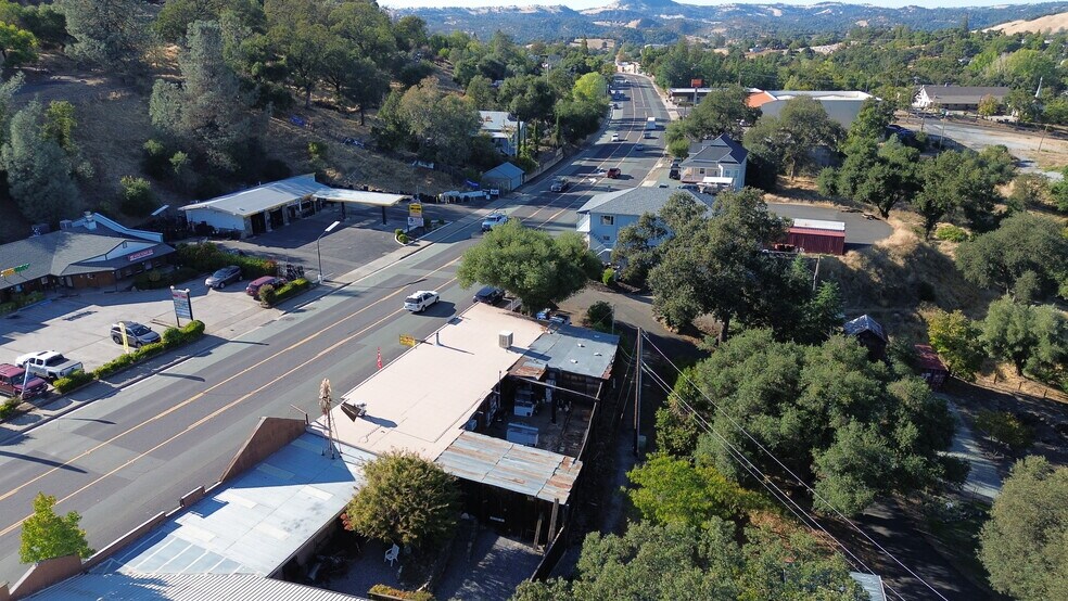 More Photos Of 309-317 St. Charles St, San Andreas Flex For Sale