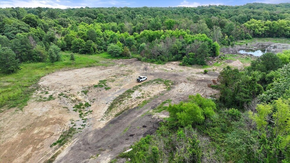 More Photos Of 0 Industrial Park Drive, Clinton Land For Sale