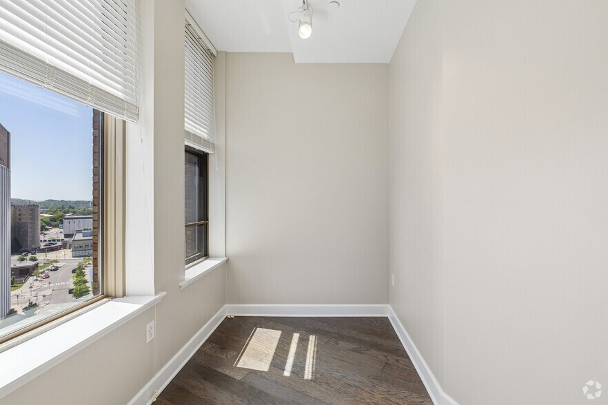 More Photos Of 272 E Main St, Rochester Apartments For Sale
