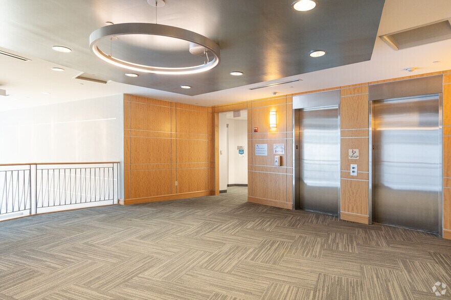 More Photos Of 100 Deerfield Ln, Malvern Office For Lease