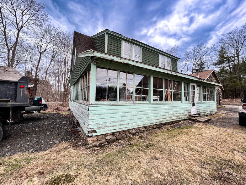 More Photos Of 217 Barre Paxton Rd, Rutland Storefront Retail Office For Sale