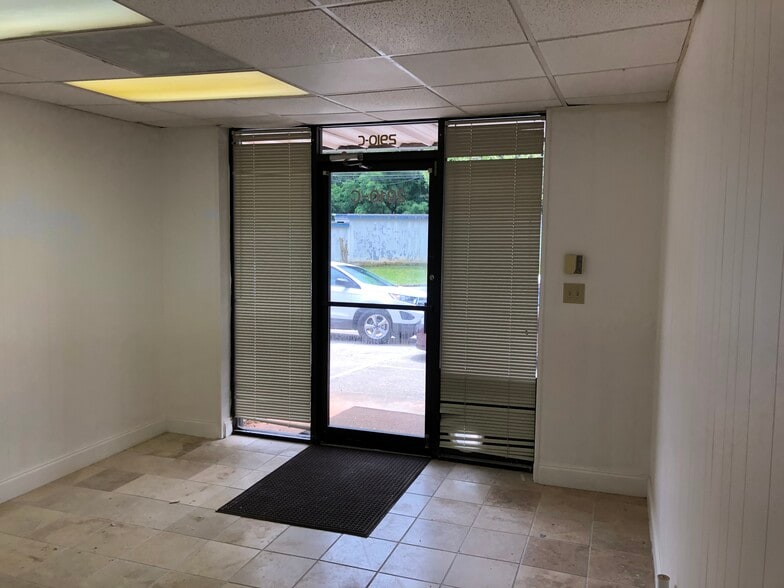 More Photos Of 2910 Cole Ct, Norcross Industrial For Sale