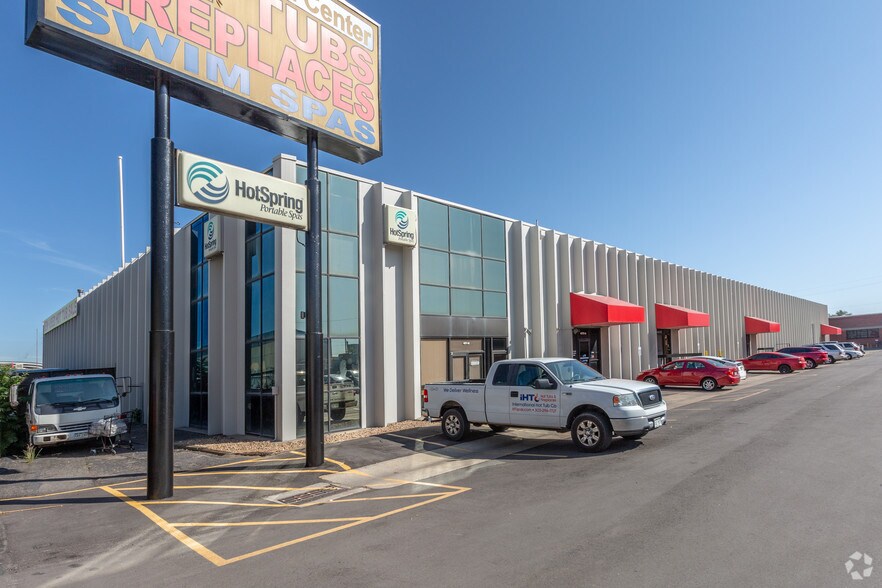 More Photos Of 4275 Broadway St, Denver Warehouse For Lease