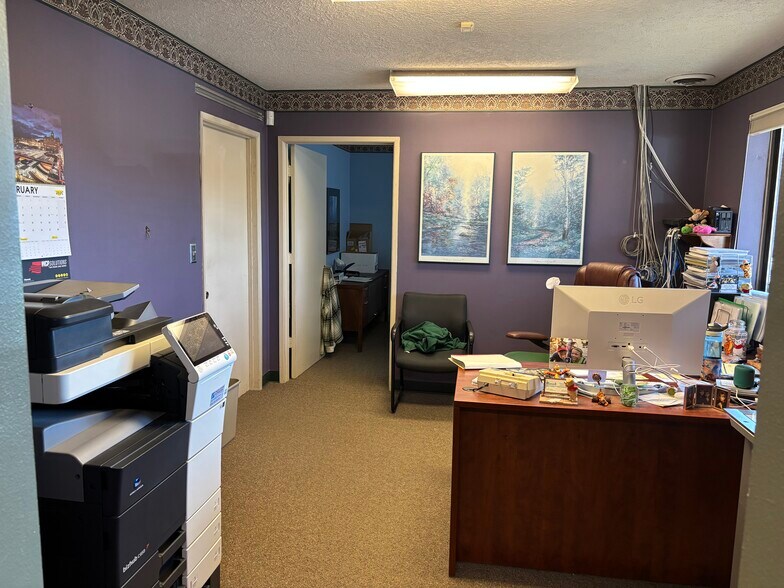 More Photos Of 9144 SE 67th Ave, Portland Warehouse For Sale