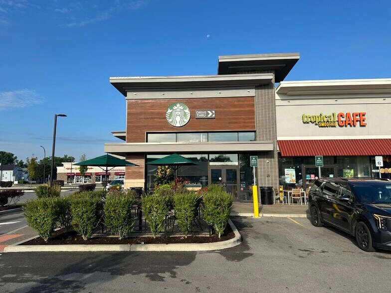 More Photos Of 1698 Sheridan Dr, Kenmore Storefront For Lease