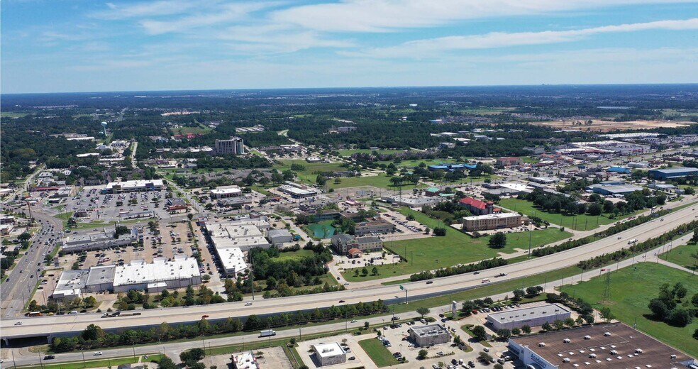 More Photos Of NEC SH 249 & Medical Complex Drive, Tomball Unknown For Lease